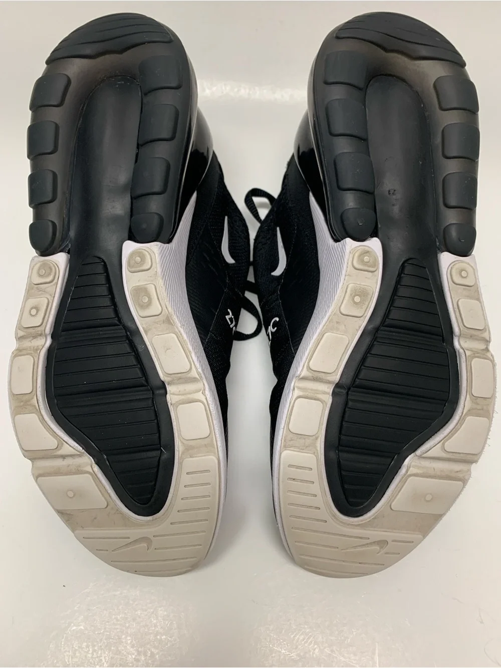 NIKE Air Max 270 Women’s Black White Athletic Lifestyle Shoes AH6789-001 Size 9